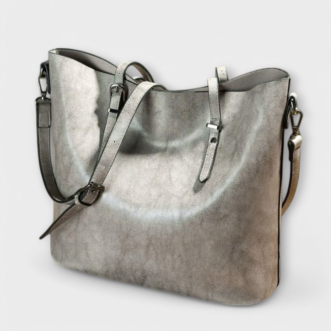 Paige | Women’s Classic Exclusive Shoulder Bag