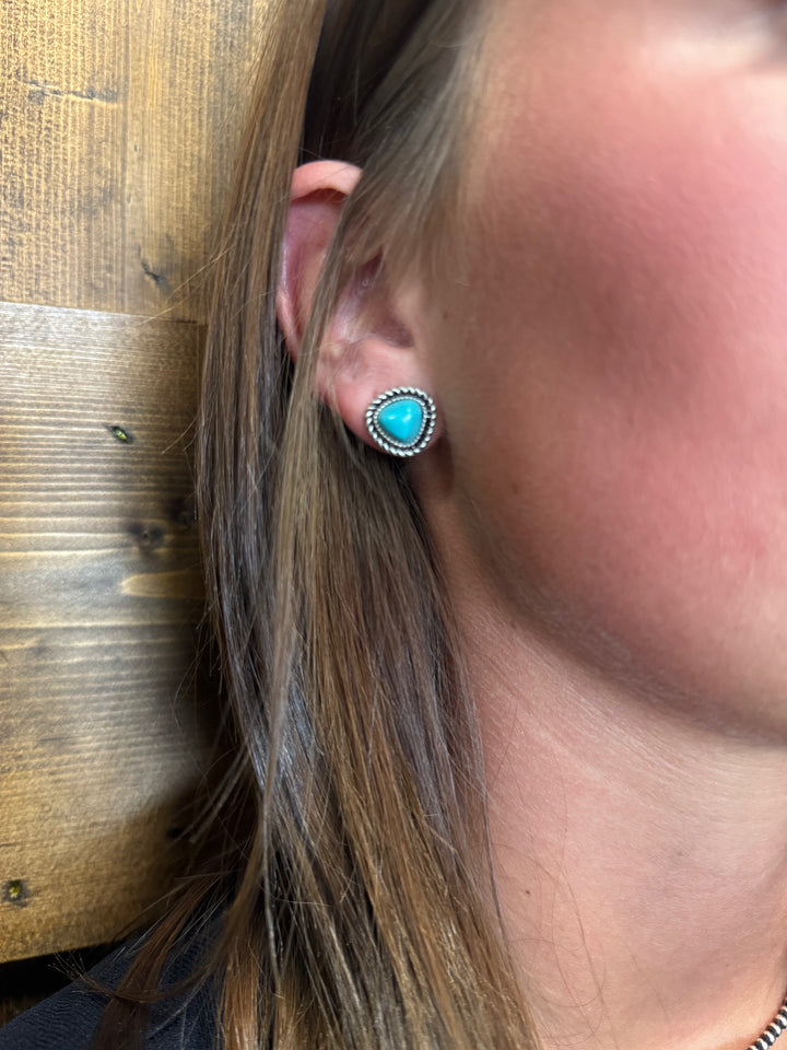 7mm Irregular Turquoise Stud Earrings
