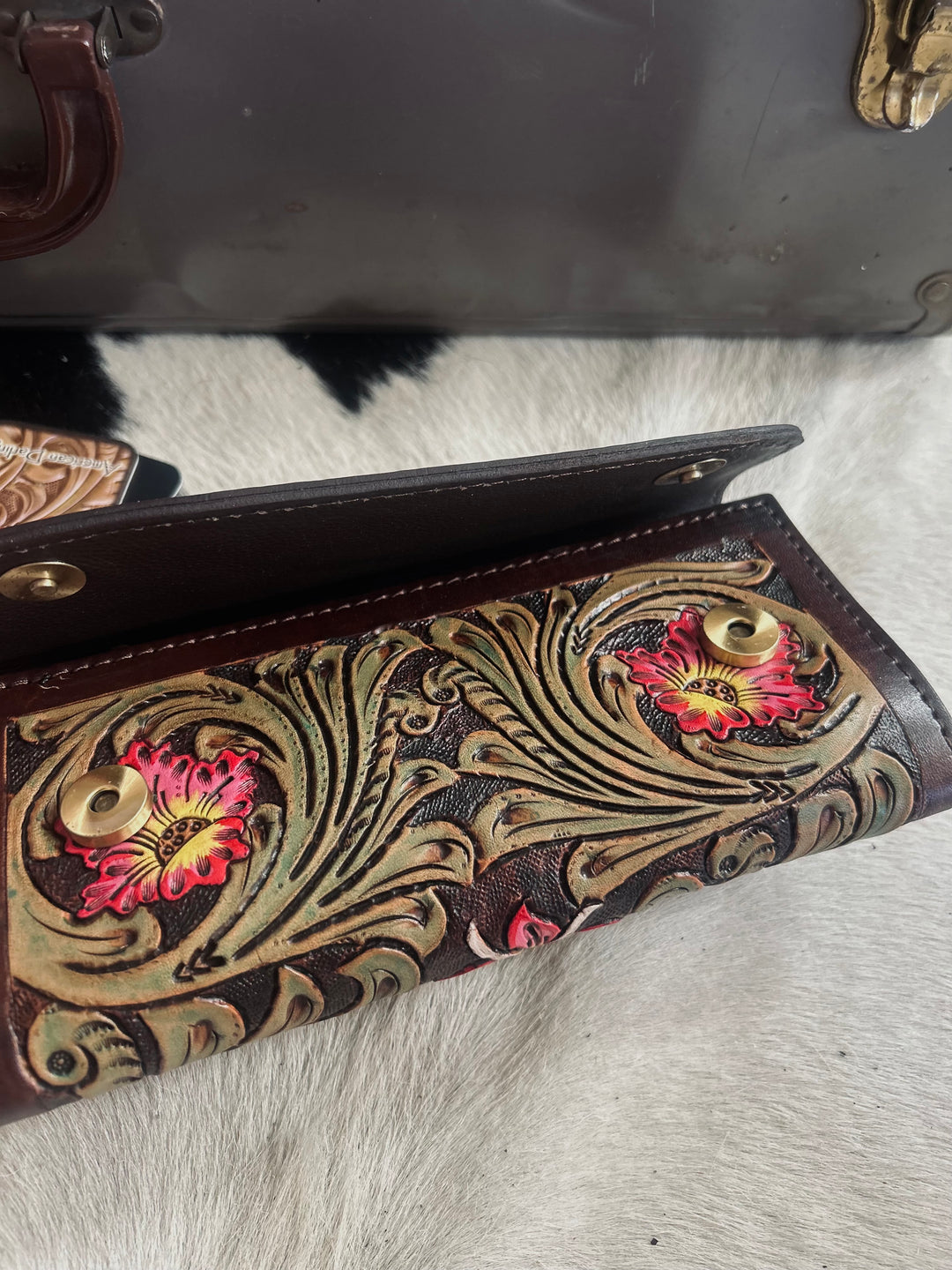 American Darling Daytona Floral Tooled Wallet Crossbody
