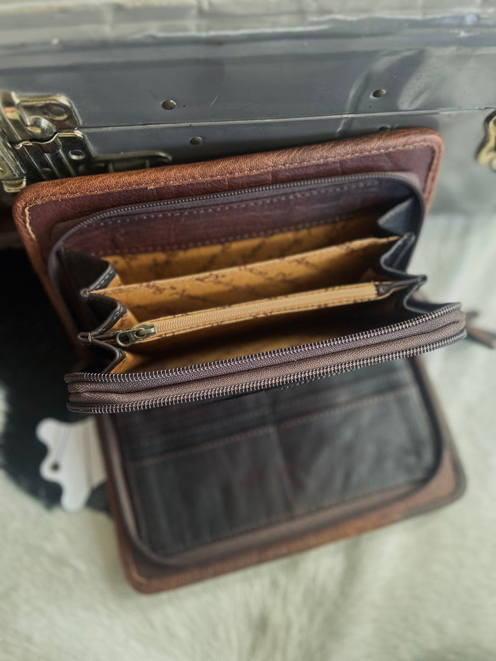 American Darling Prairie Star Wallet Crossbody