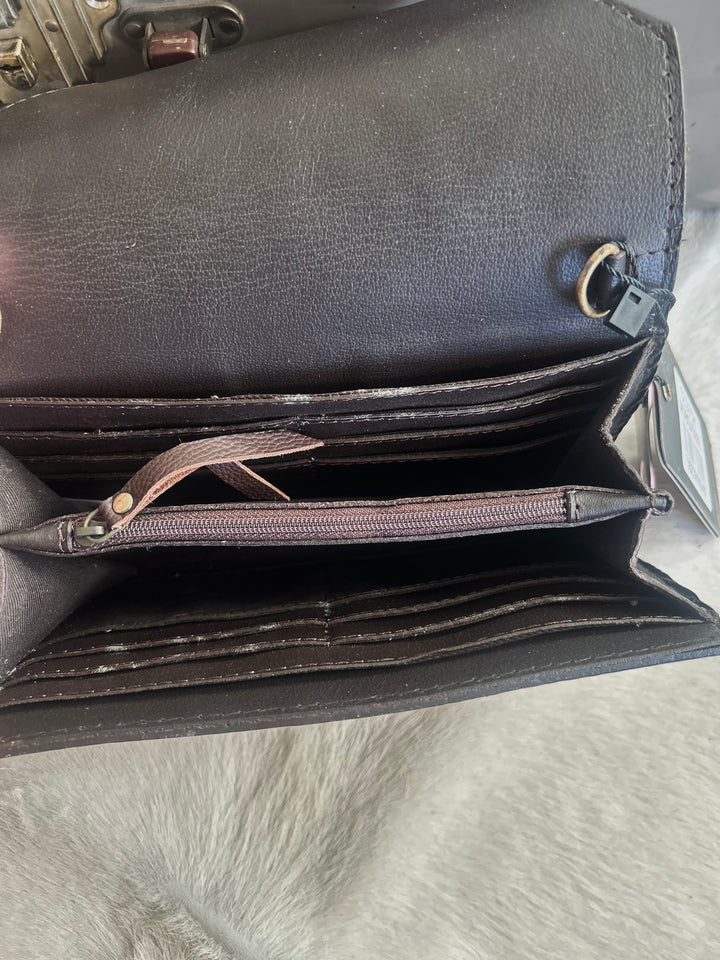 American Darling Sunset in Tucson Wallet Crossbody