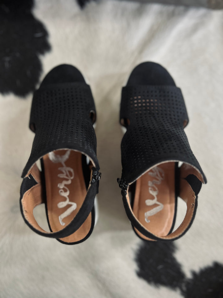 Amy Black Platform Sandals