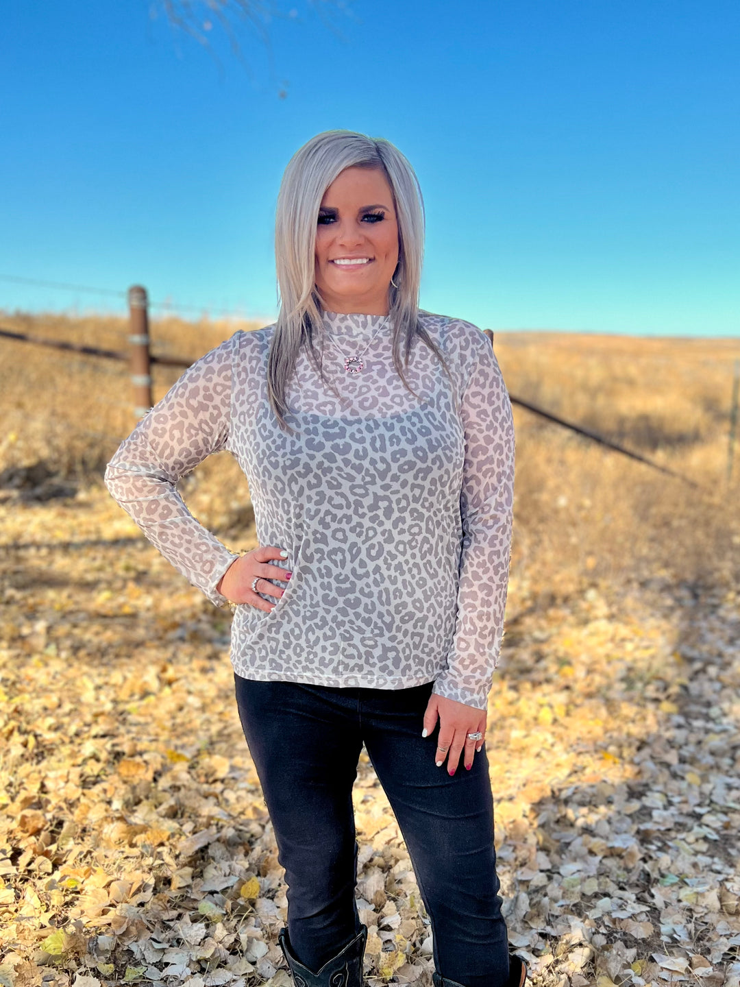 Plus Snow Leopard Top | gussieduponline