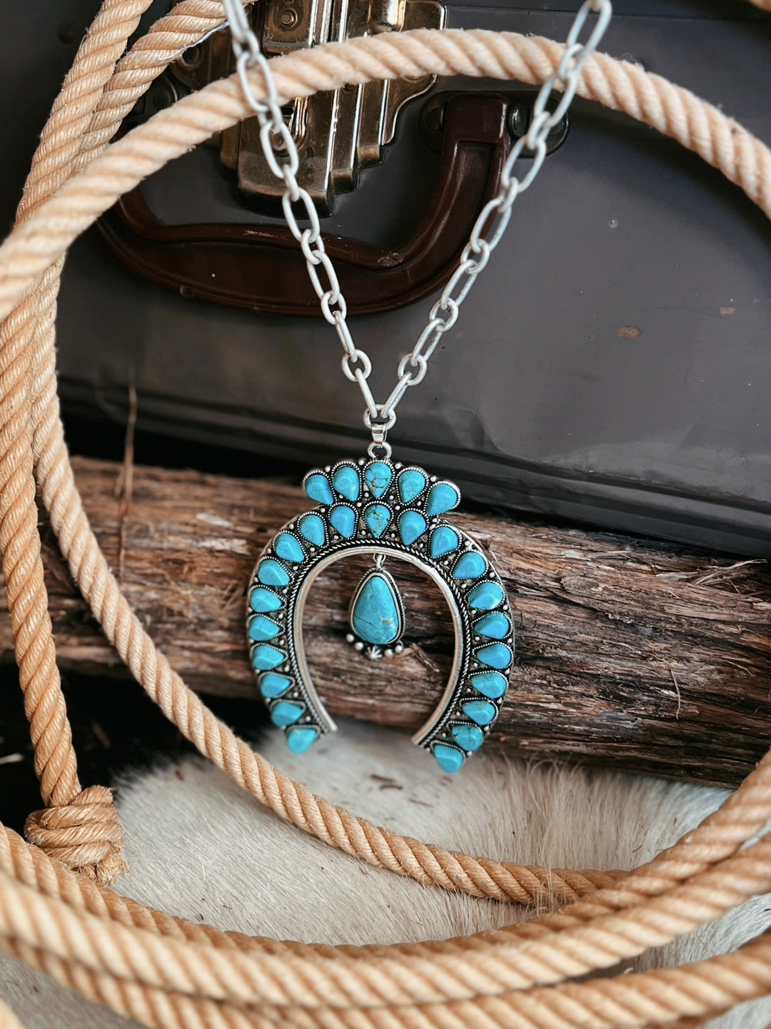 Big Squash Turquoise Necklace | gussieduponline