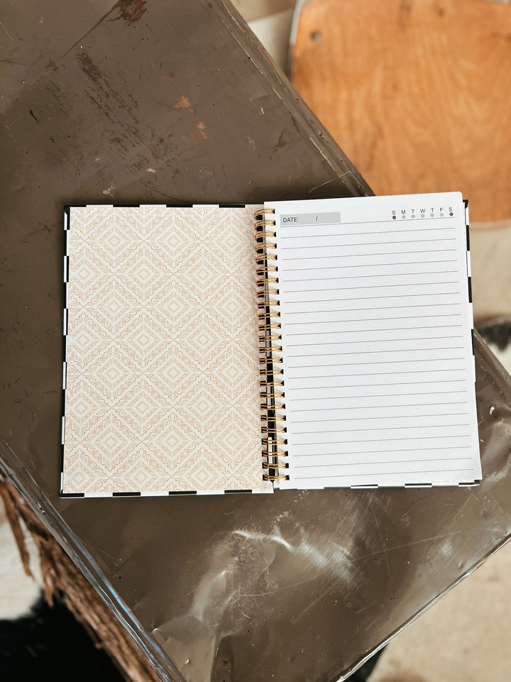 Black & White Checkered Notebook and Pen | gussieduponline