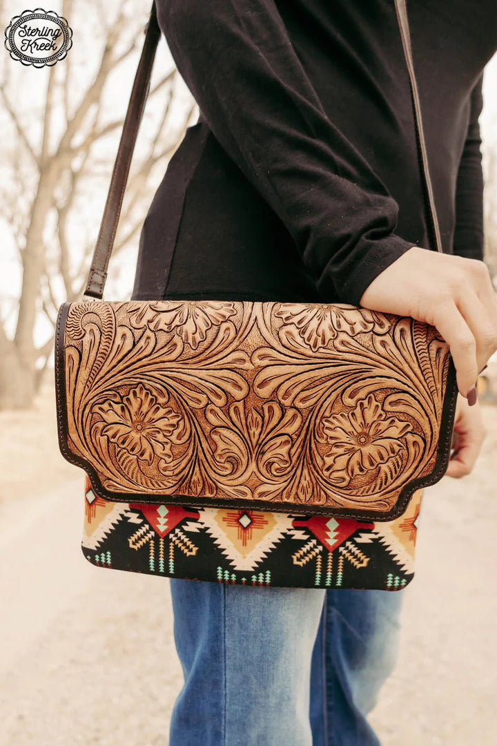 Sterling Kreek Horseshoe Bay Crossbody Bag | gussieduponline