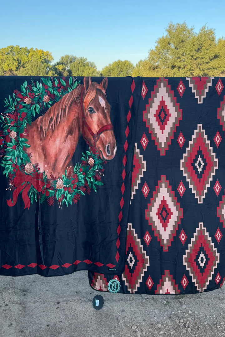 Sterling Kreek Homestead Holly Blanket*