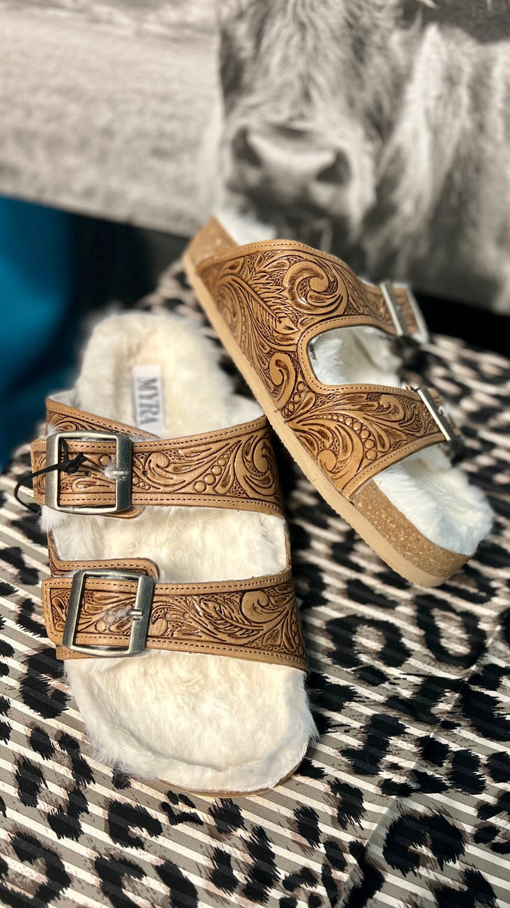 Myra Fuzzy Sandal | gussieduponline