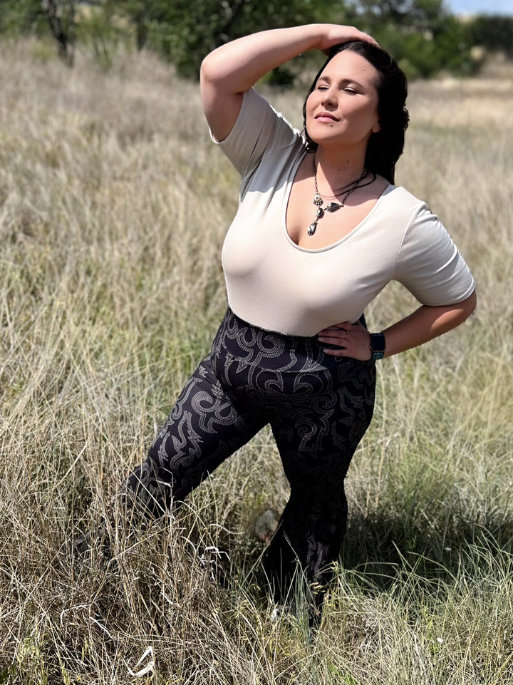 PLUS Sterling Kreek Boot Scootin' Bells I Gussied Up Online