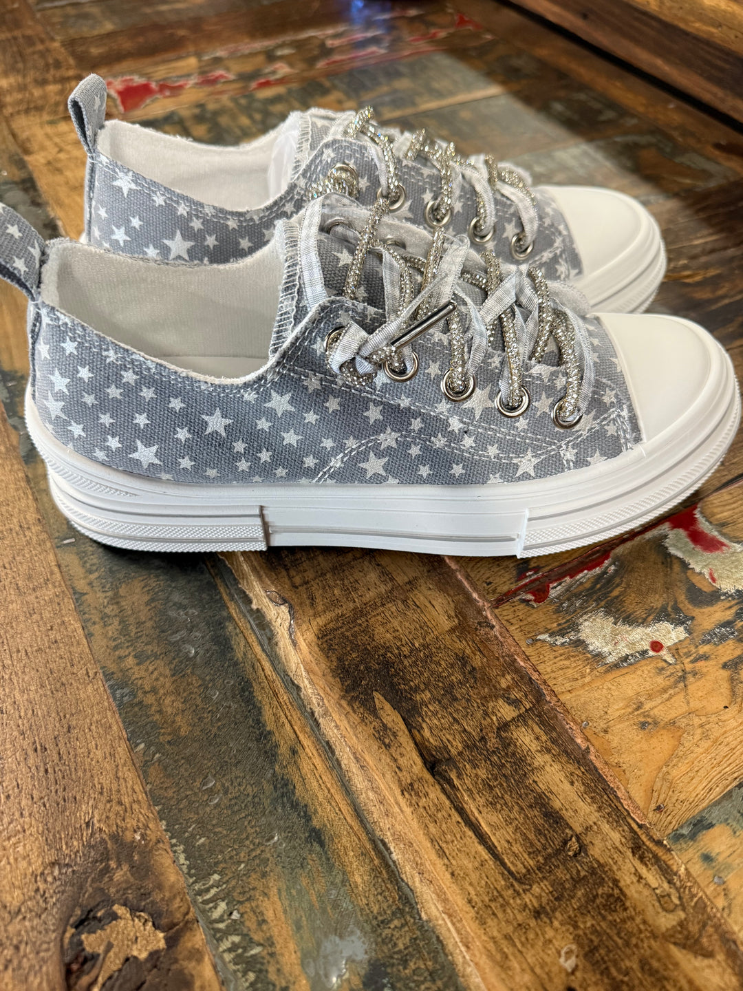 Aman Grey Double Stars Sneakers