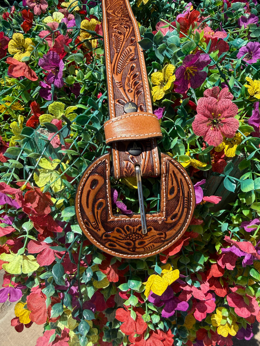 Camel Tooled Western Leather Belt w/ Floral Round Leather Buckle