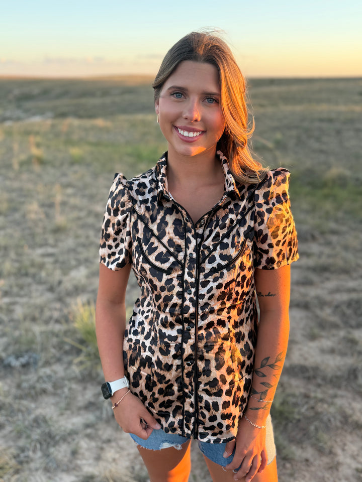 Amber Leopard Satin Contrast Arrow Pearl Snap Top
