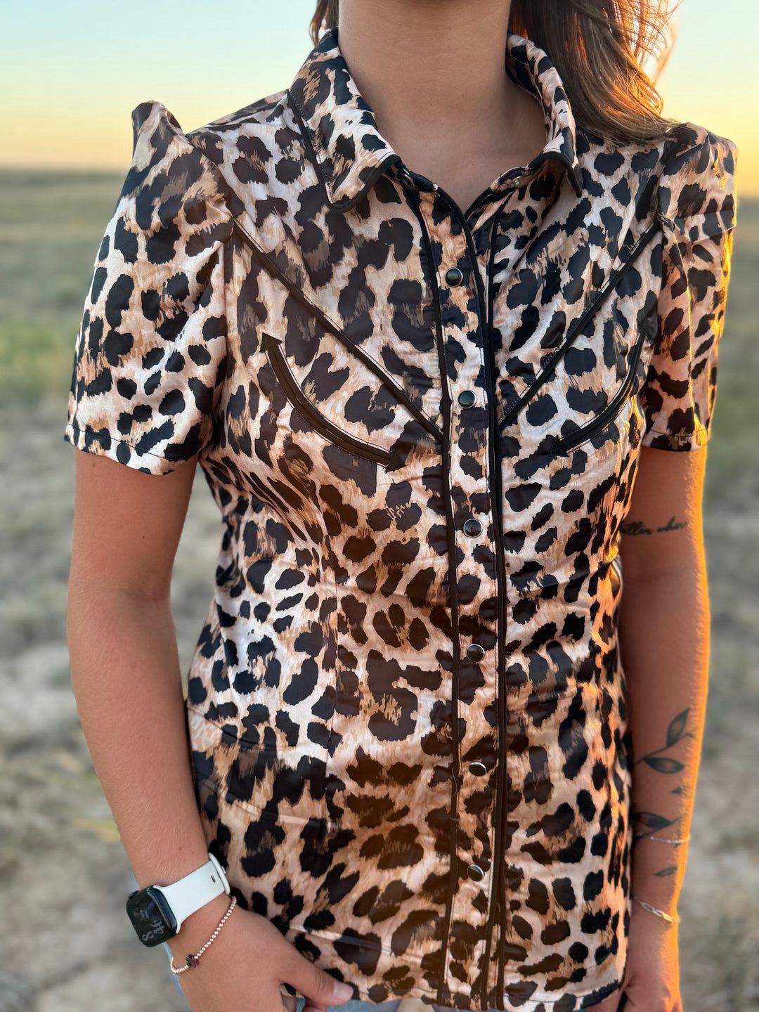 Amber Leopard Satin Contrast Arrow Pearl Snap Top