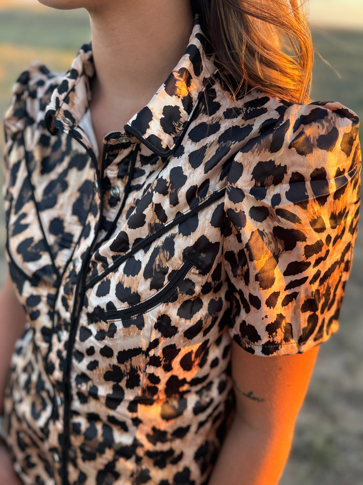 Amber Leopard Satin Contrast Arrow Pearl Snap Top