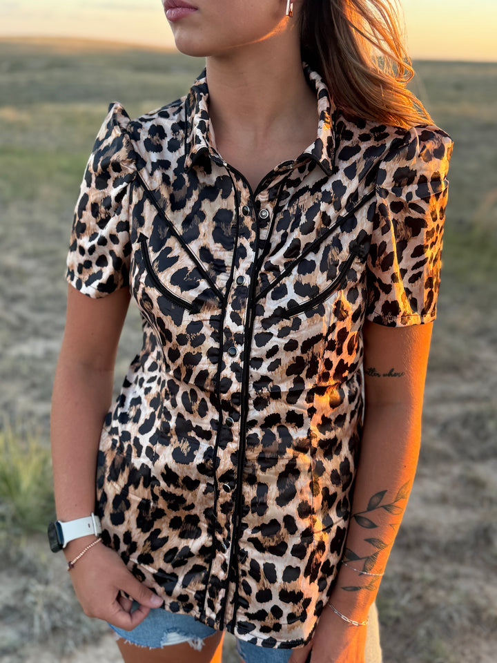 Amber Leopard Satin Contrast Arrow Pearl Snap Top