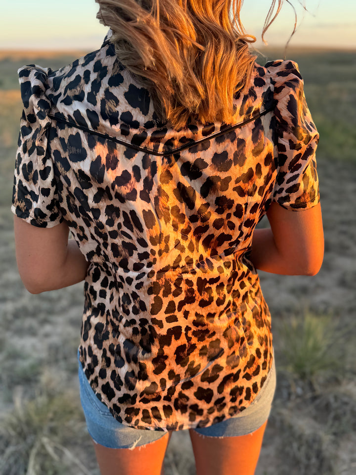Amber Leopard Satin Contrast Arrow Pearl Snap Top