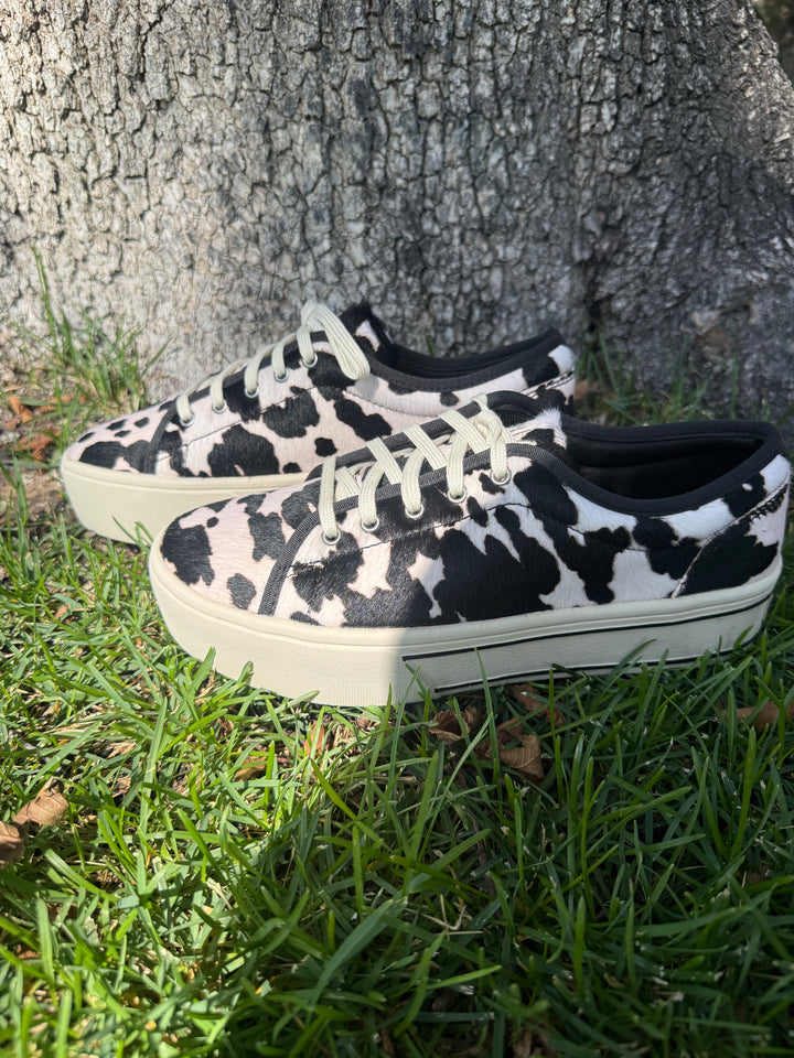 Ariat Women's Skylar Black & White Hair On Hide Sneakers