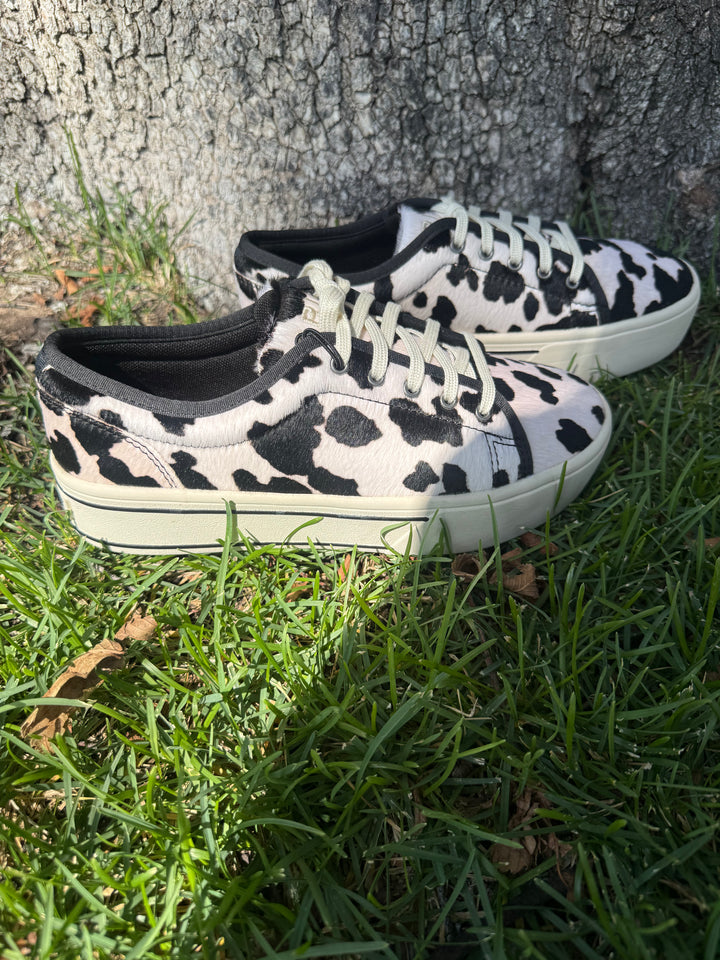 Ariat Women's Skylar Black & White Hair On Hide Sneakers