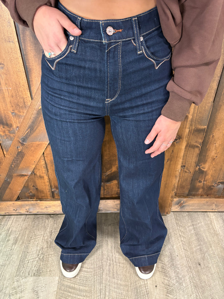 Ariat Women's Ultra High Rise Veronica Wide Leg Jeans