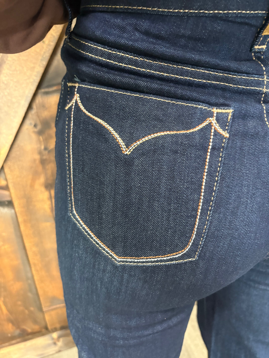 Ariat Women's Ultra High Rise Veronica Wide Leg Jeans