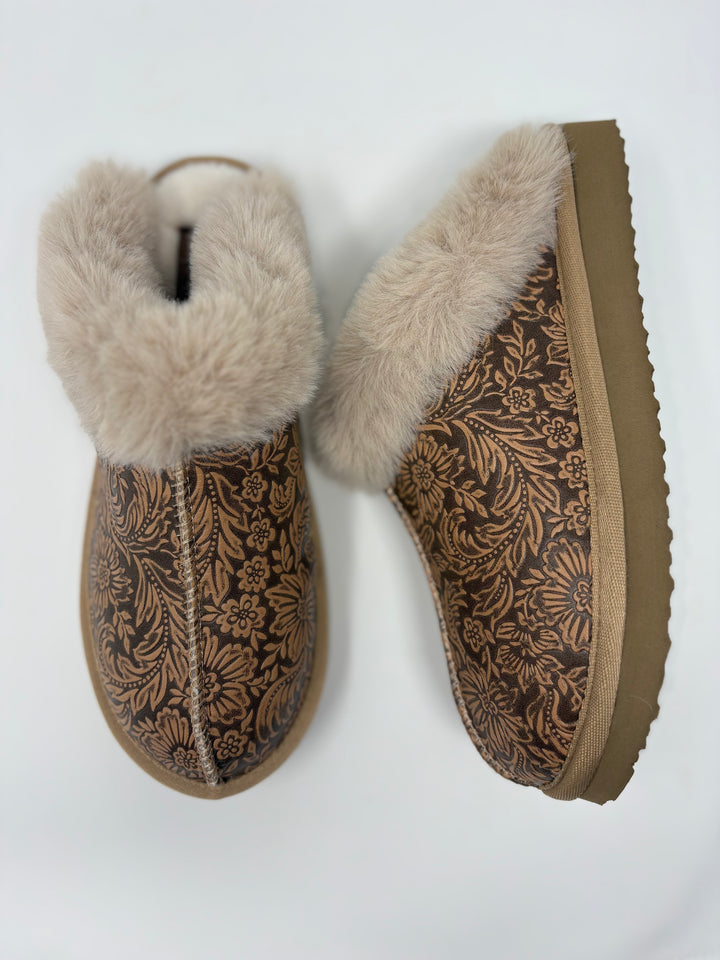 Very G Lolly Nude Tooled Slippers