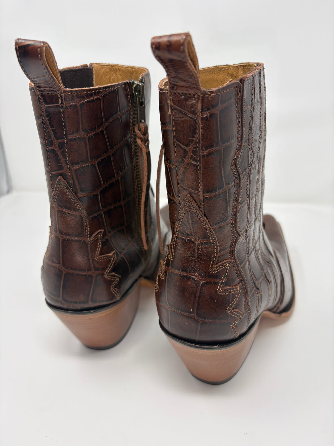 Ariat Women's Jade Luxe Espresso Croc Booties