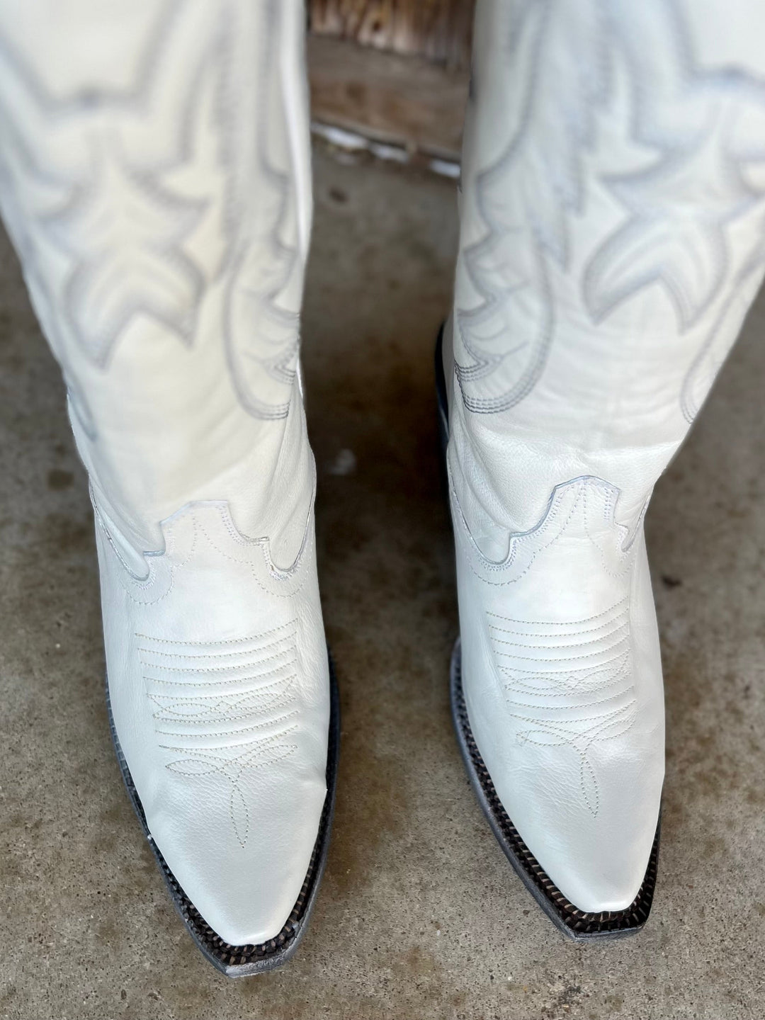 Tanner Mark White Knee High Boots | gussieduponline