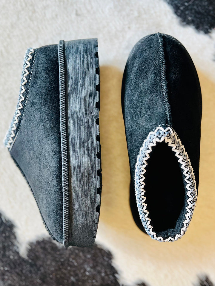 High Level Slippers - 2 colors | gussieduponline