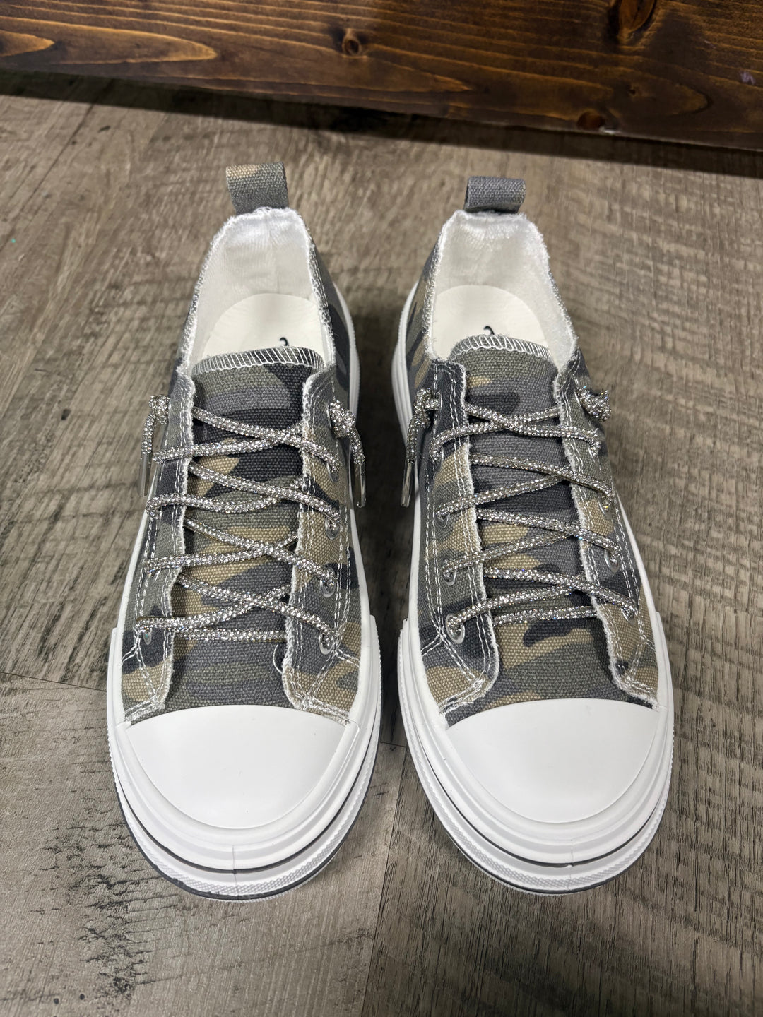 Aman Khaki Camo Sneakers