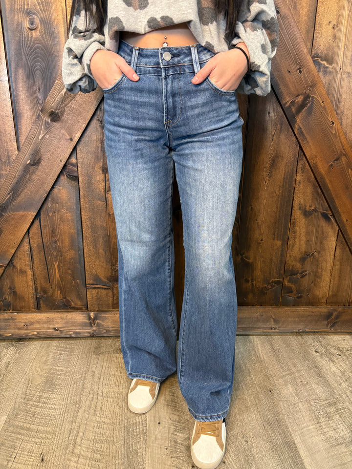 Risen Medium Wash Slouchy Baggy Jeans