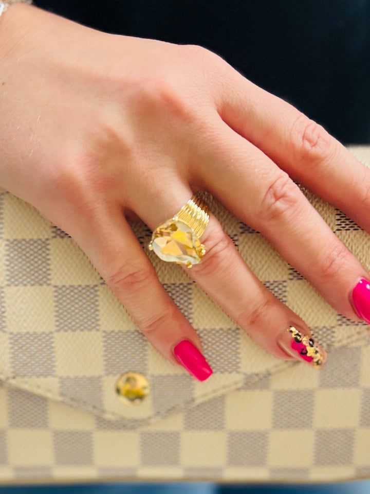 Evian Gold Ring | gussieduponline