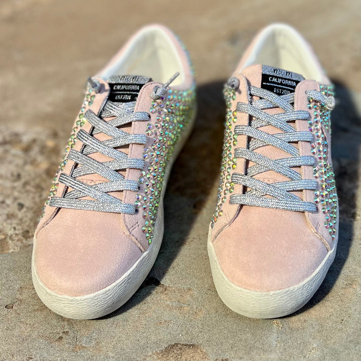 Highlight Of My Outfit Sneakers | gussieduponline