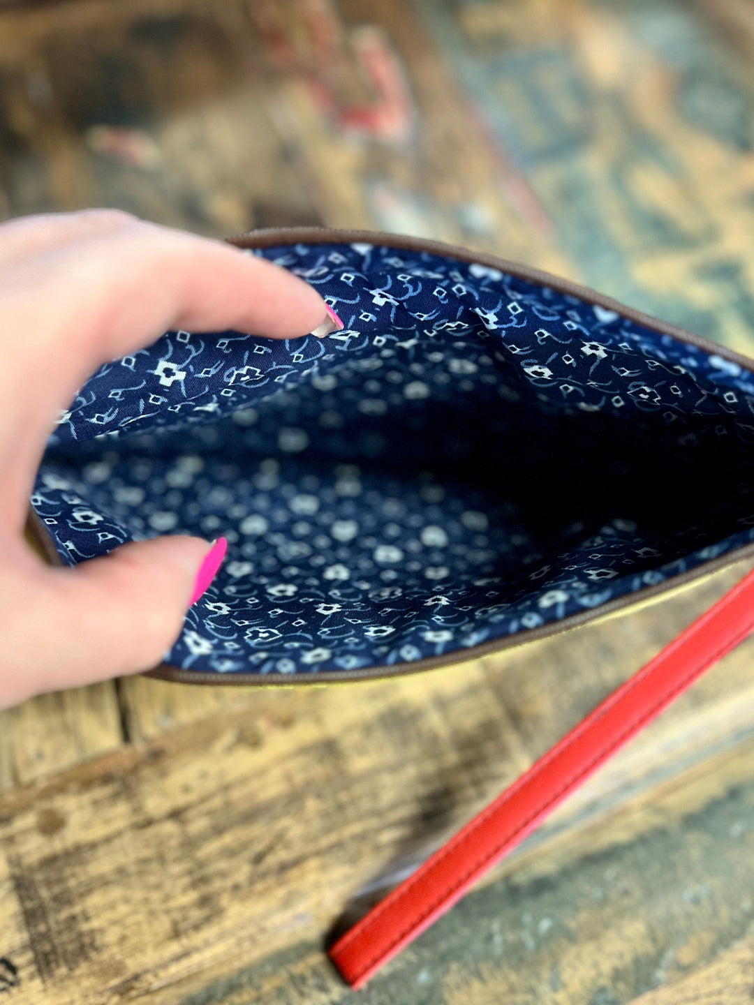 Vance Triple Zip Leather Wristlet- 3 colors | gussieduponline