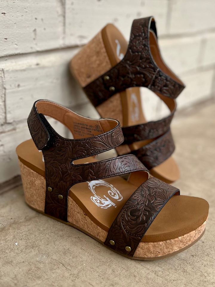 Night Out In Fort Worth Sandals | gussieduponline