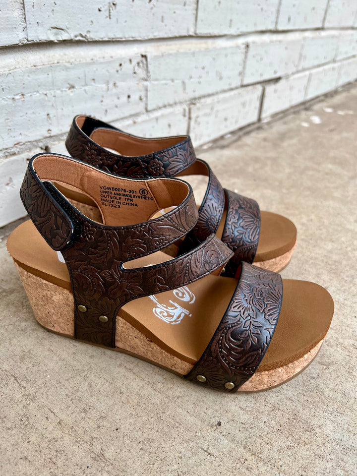 Night Out In Fort Worth Sandals | gussieduponline