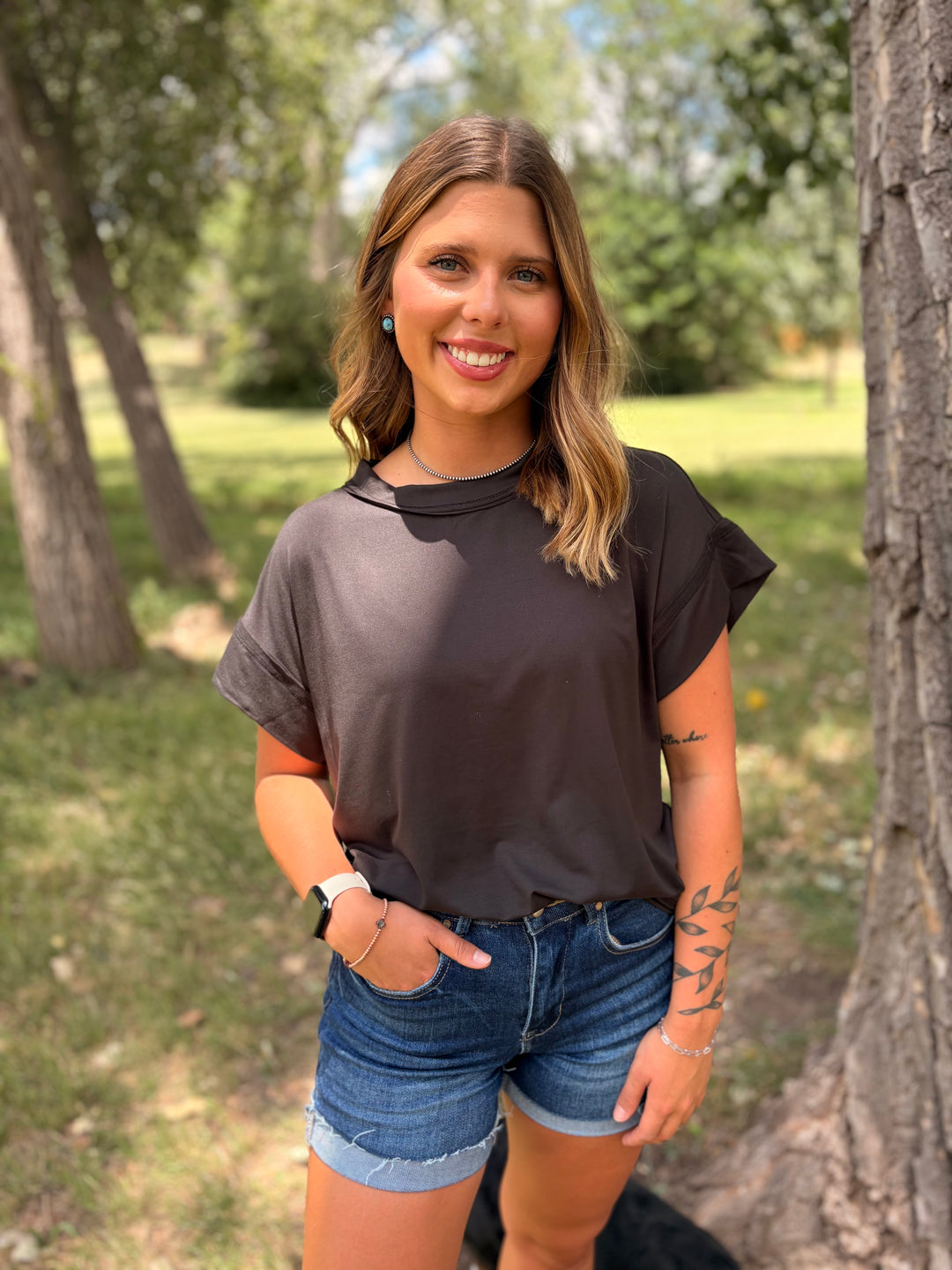 Sterling Kreek Black Staple Top