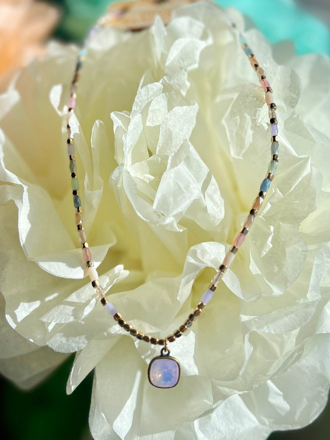 Panache Pastel & Gold Necklace | gussieduponline