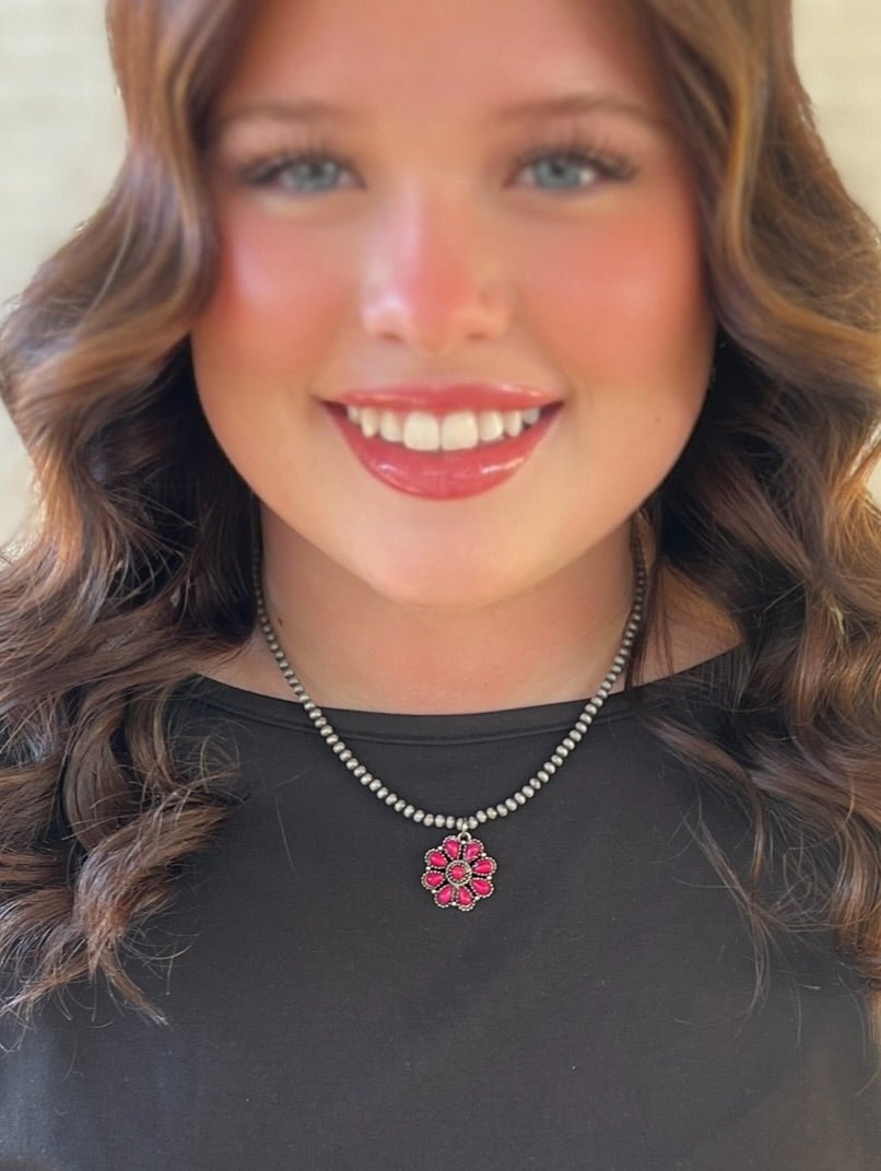 Pink Little Flower Navajo Beaded Necklace - 2 Colors | gussieduponline