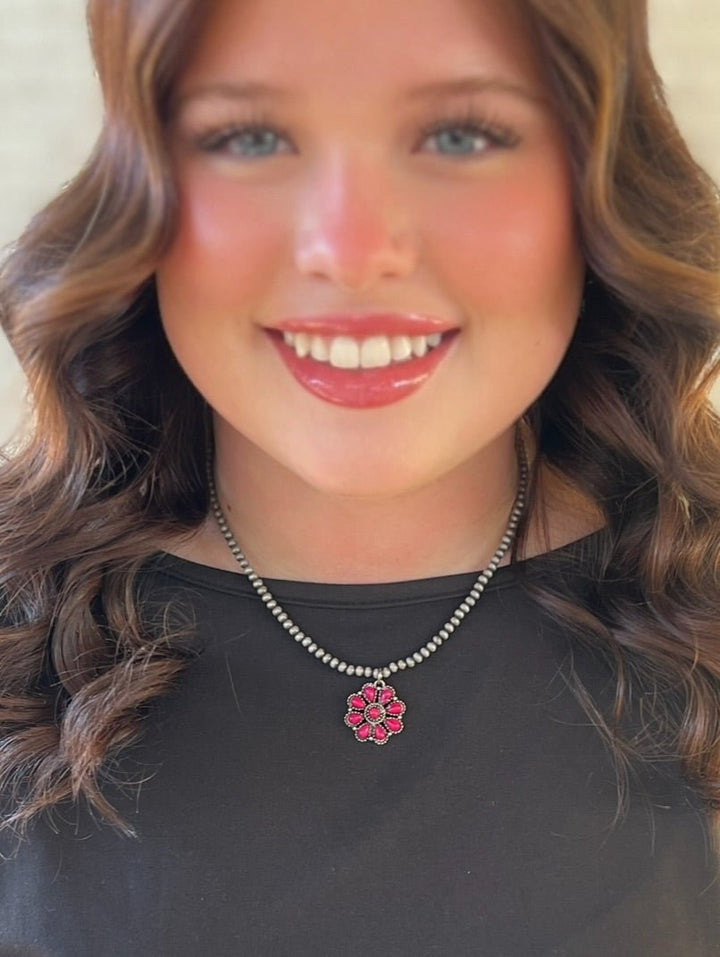 Pink Little Flower Navajo Beaded Necklace - 2 Colors | gussieduponline
