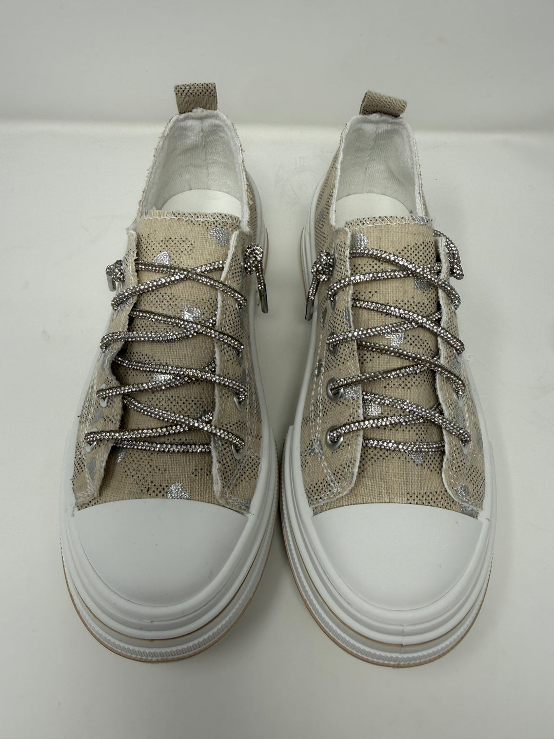Aman Natural & Silver Heart Sneakers*