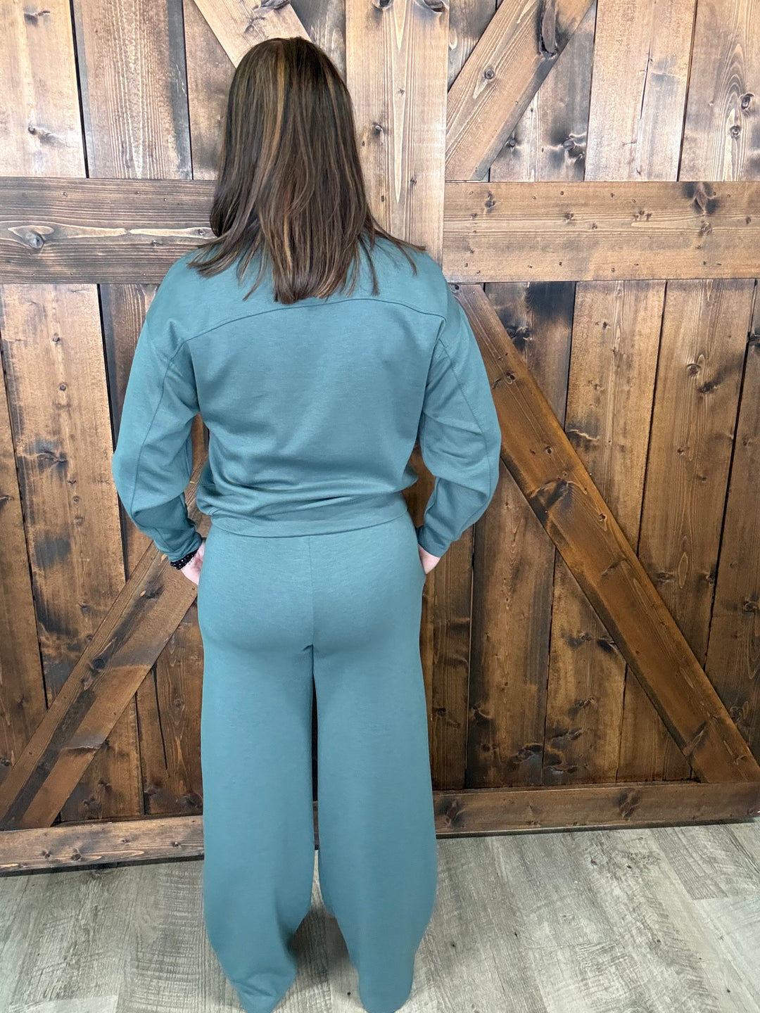 Zenana Ash Jade Scuba Crewneck Sweat Set