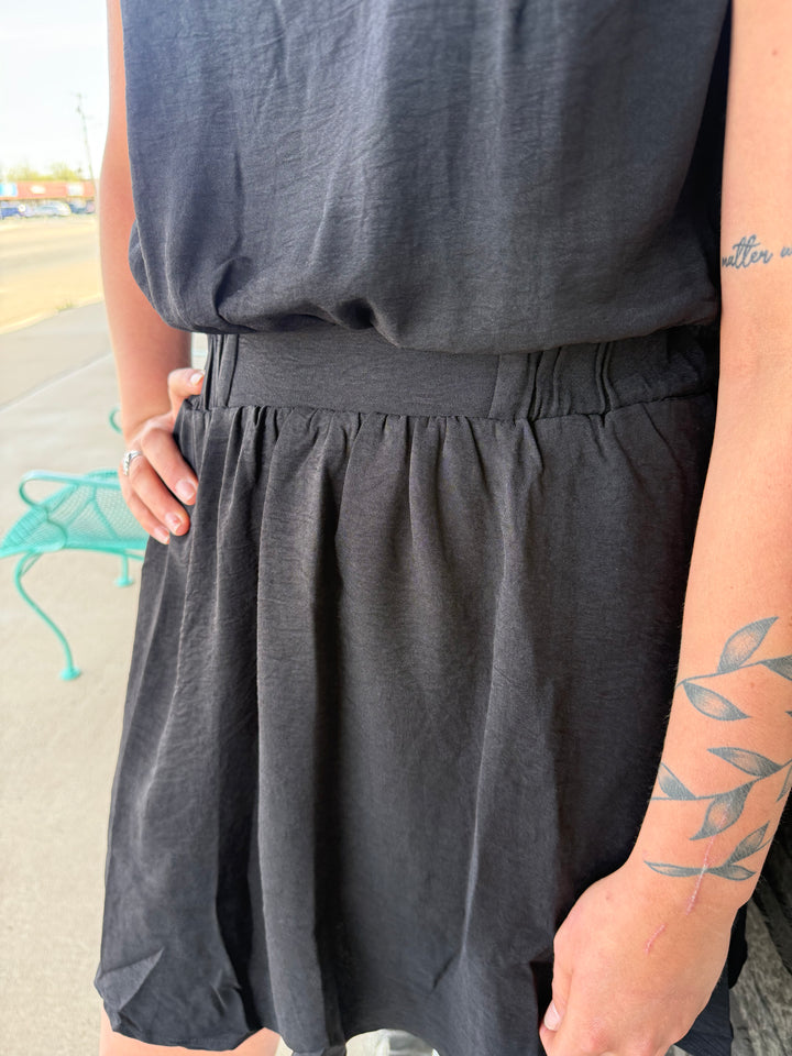 Timing  Black Round Neck Ruffled Short Sleeve Dress