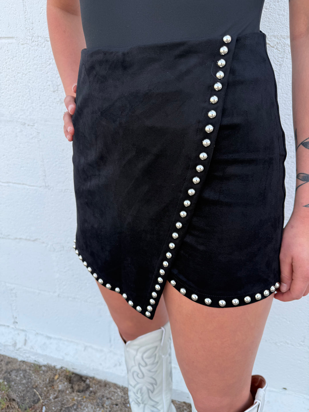 L&B Black Stretch Suede High Rise Studded Skort