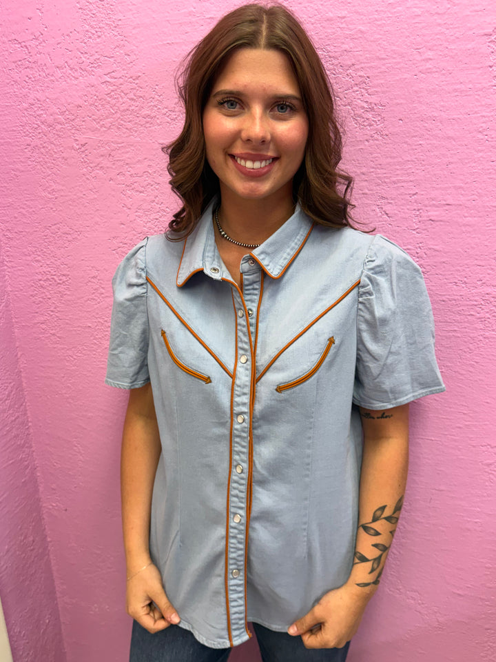 L&B Light Wash Camel Contrast Pearl Snap Puff Sleeve Top