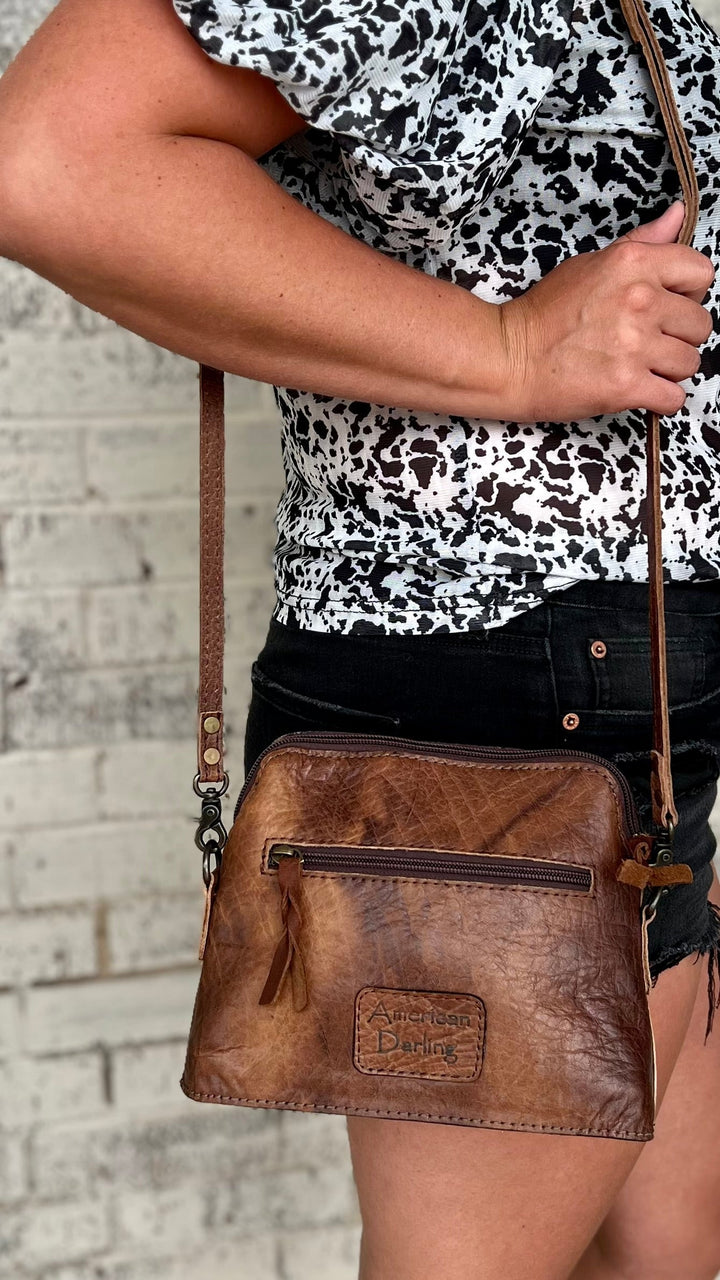 Longhorn Country Tooled Leather Bag | gussieduponline