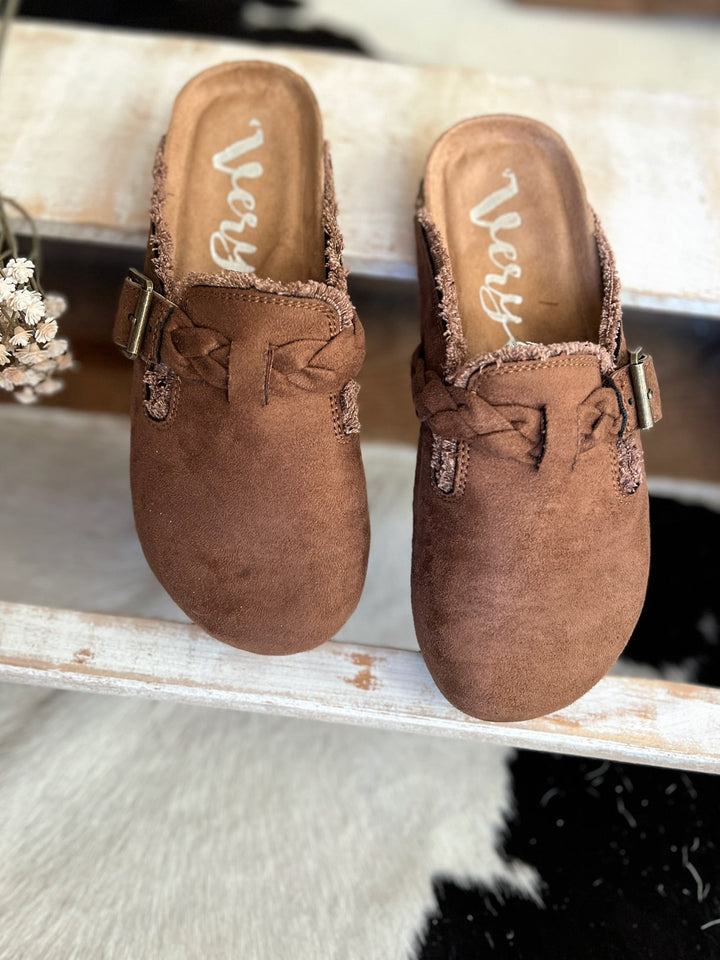 Iris Brown Braided Clogs | gussieduponline