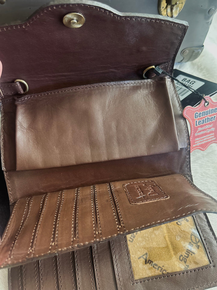 American Darling Leather Bloom Wallet Crossbody