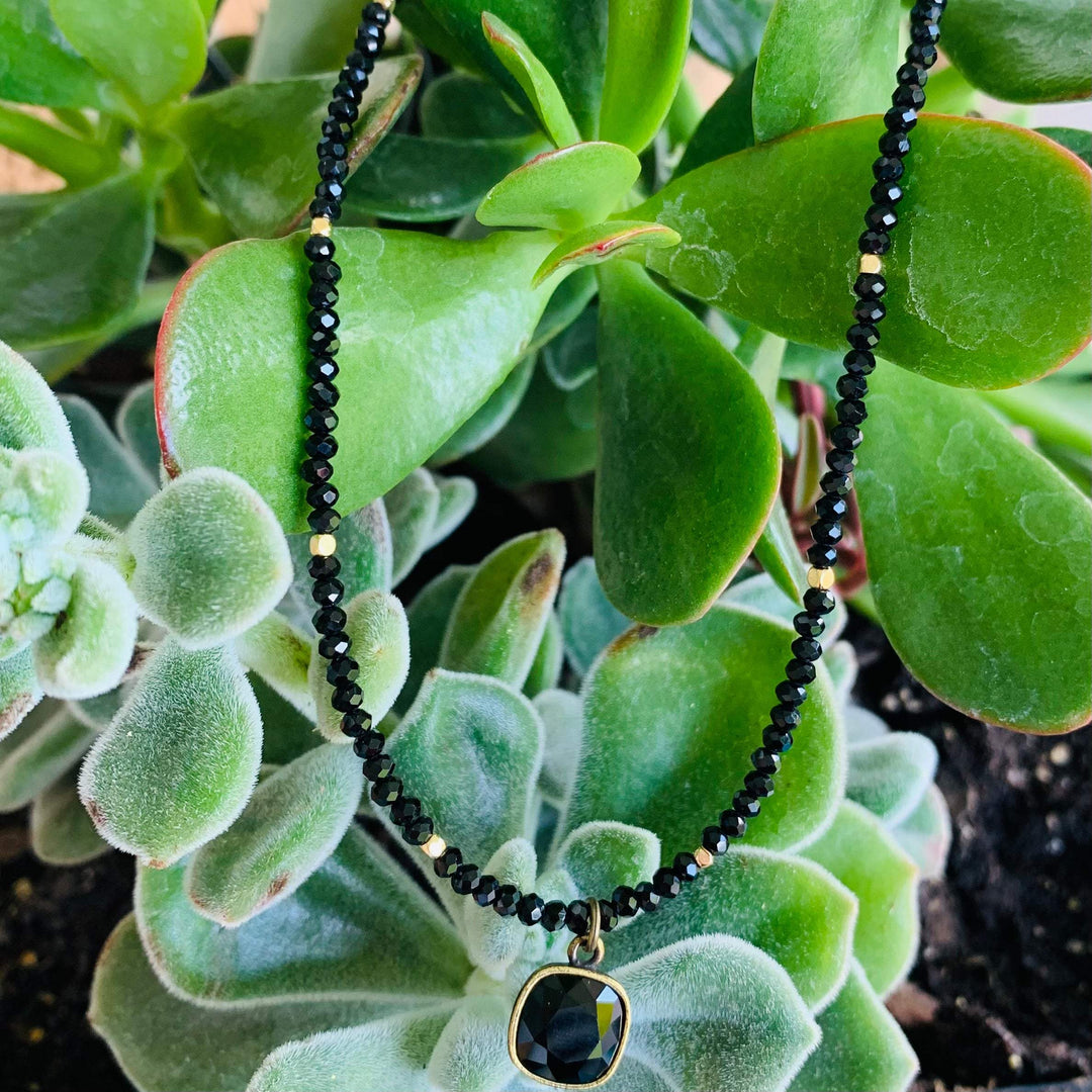 Onyx Classical Choker | gussieduponline