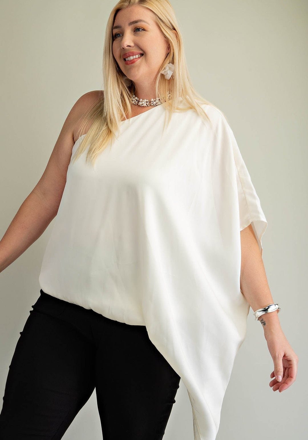Plus One Shoulder Unbalanced Top | gussieduponline