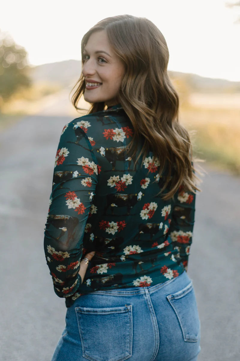 Sterling Kreek Poinsettias On The Prairie Mesh Top*